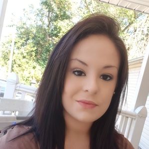 Meet your Posher, Natasha